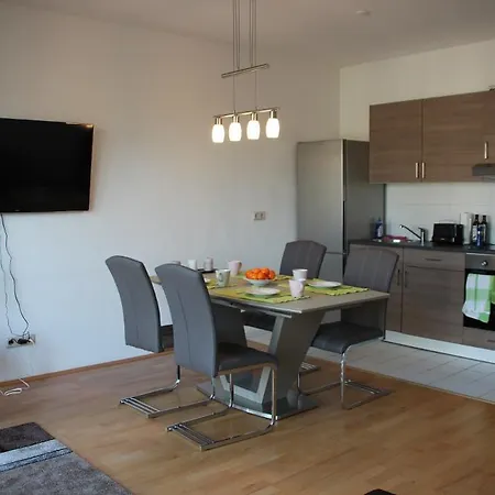 Apartment Am Fluss/park *